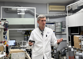 Фото 6 к новости Нижегородские школьники посетили региональный ЦСМ в рамках мероприятий, приуроченных к Всемирному дню качества