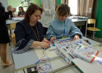 Фото 3 к новости ПЕДАГОГИ НИЖЕГОРОДСКИХ ШКОЛ ПРИНЯЛИ УЧАСТИЕ ВО ВСЕРОССИЙСКОЙ КОНФЕРЕНЦИИ МЕТРОЛОГИЧЕСКОГО ОБРАЗОВАТЕЛЬНОГО КЛАСТЕРА РОССТАНДАРТА