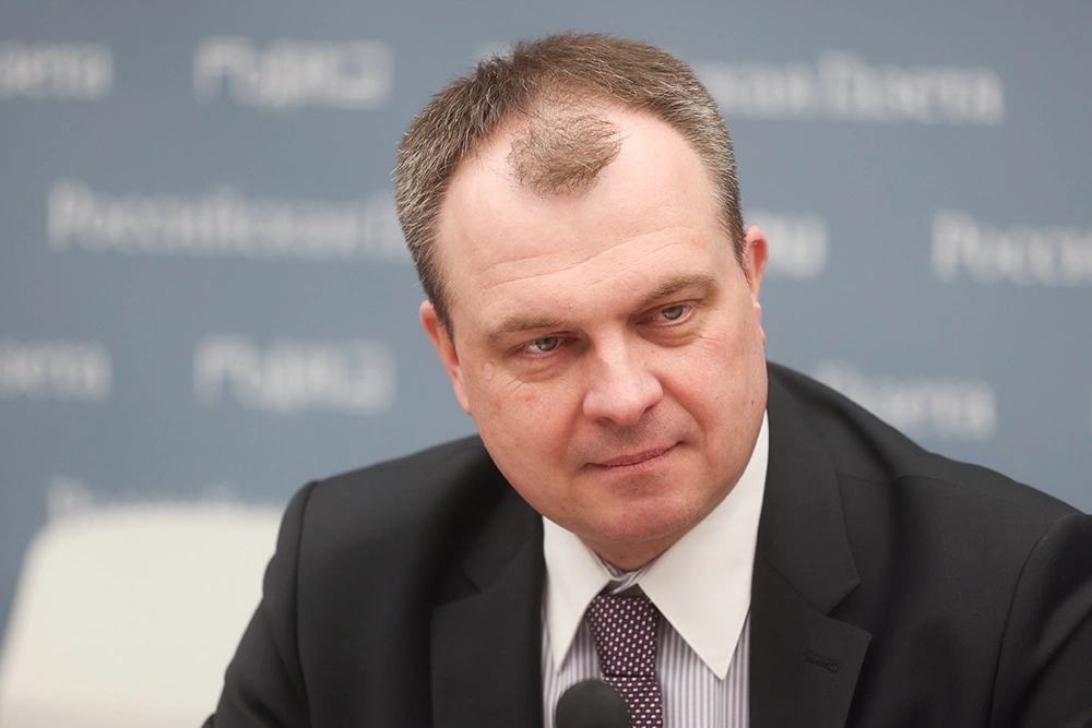 Глава Росстандарта Антон Шалаев - о новых ГОСТах на беспилотные авто, отделку квартир и звездах АЗС